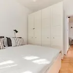 Tin شقة تروغير