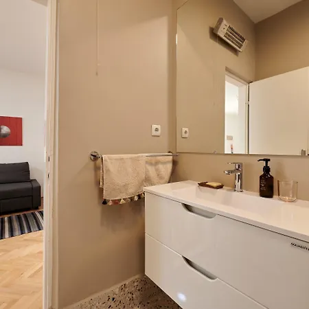 Apartman Tin