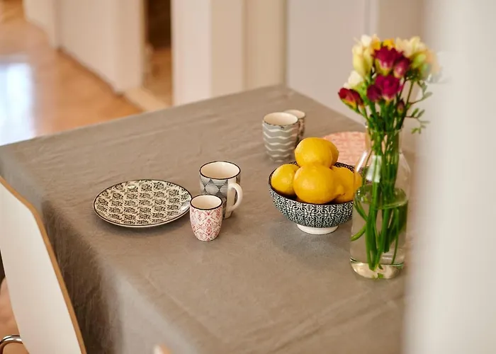 Tin Lägenhet Trogir